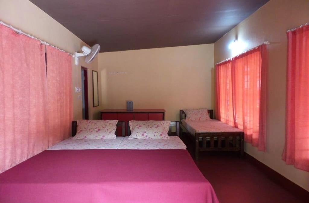 Coorg Divine Spark Home Stay Suntikoppa Eksteriør bilde