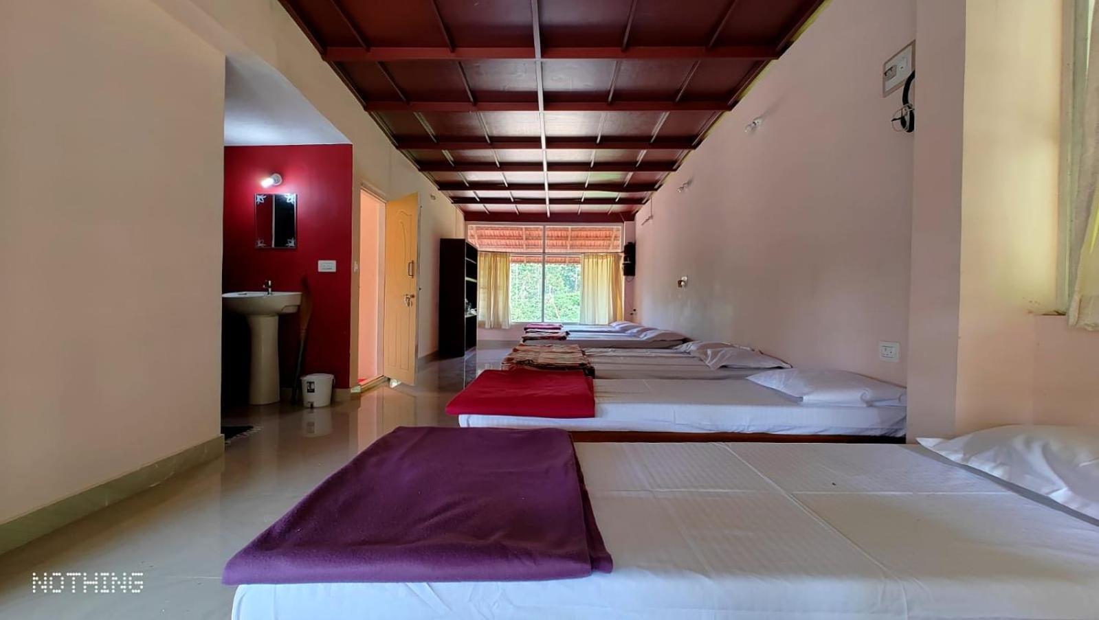 Coorg Divine Spark Home Stay Suntikoppa Eksteriør bilde