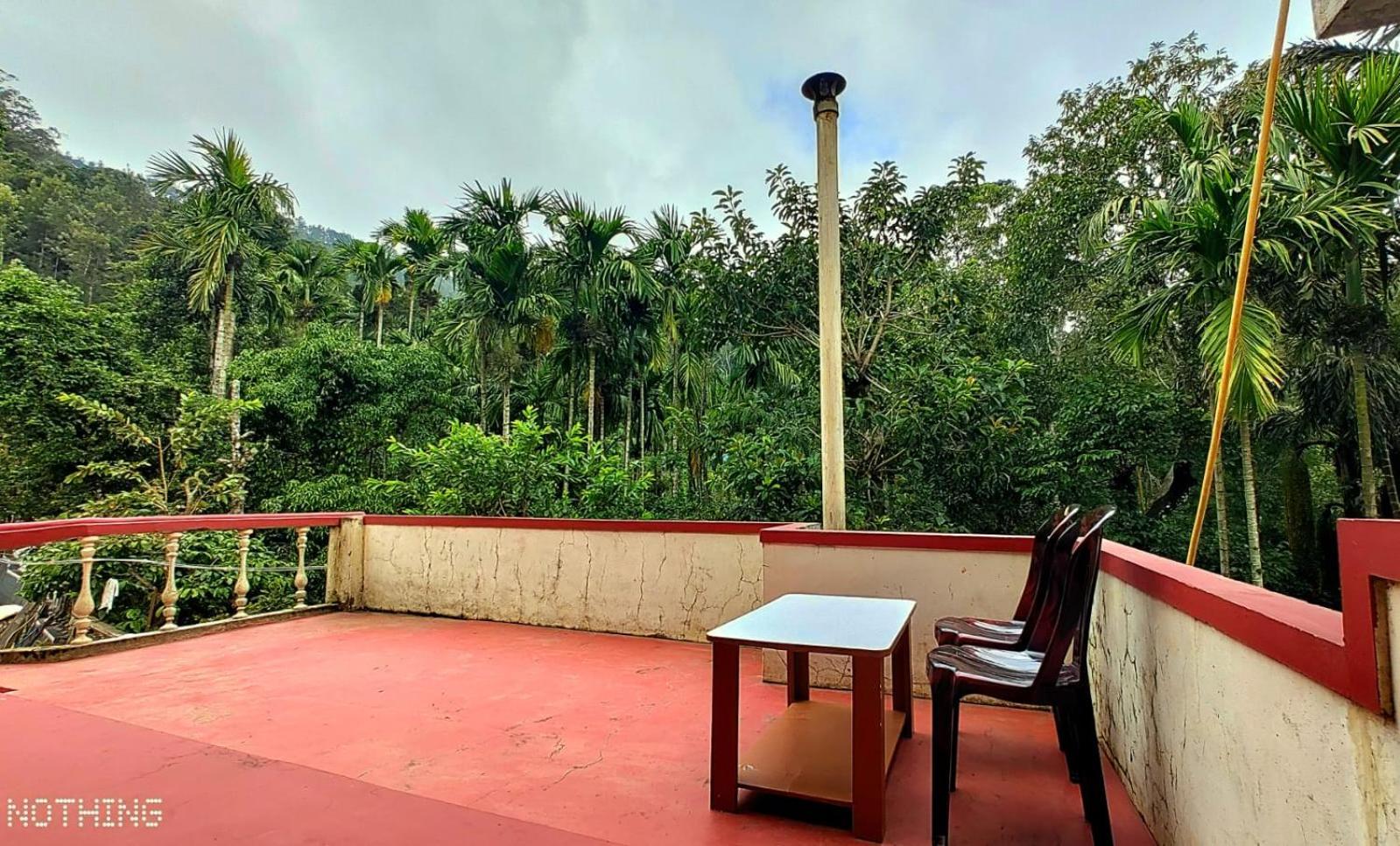 Coorg Divine Spark Home Stay Suntikoppa Eksteriør bilde